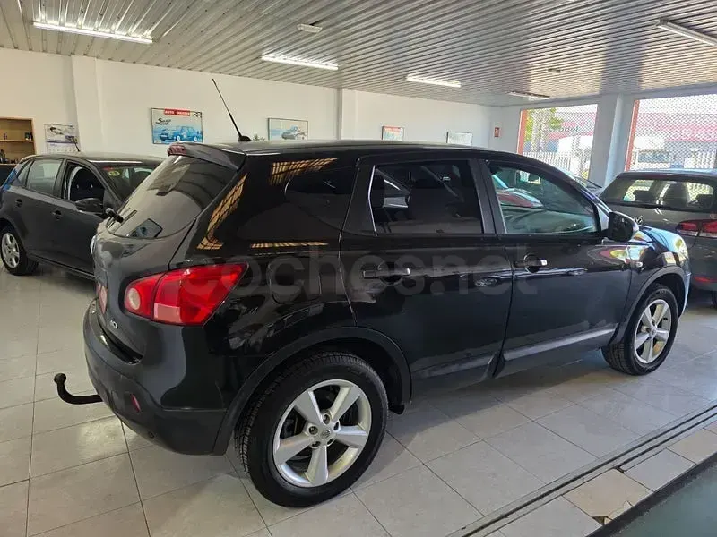 Usado Nissan Qashqai Acenta 106 CV (77 kW) 2009 Negro SUV