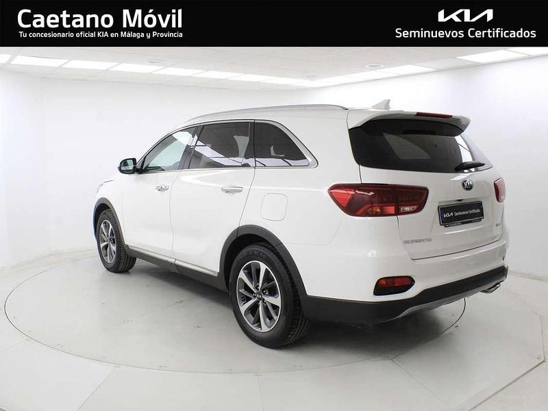 Usado Kia Sorento 200 CV (147 kW) 2019 Blanco SUV