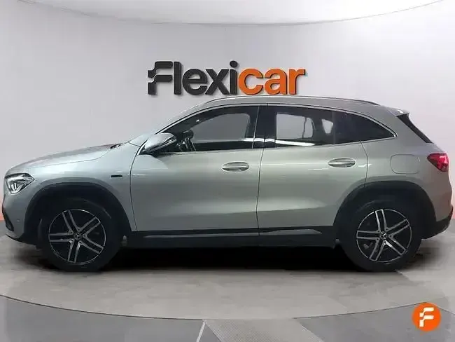 Usado Mercedes GLA250 218 CV (160 kW) 2020 Gris SUV
