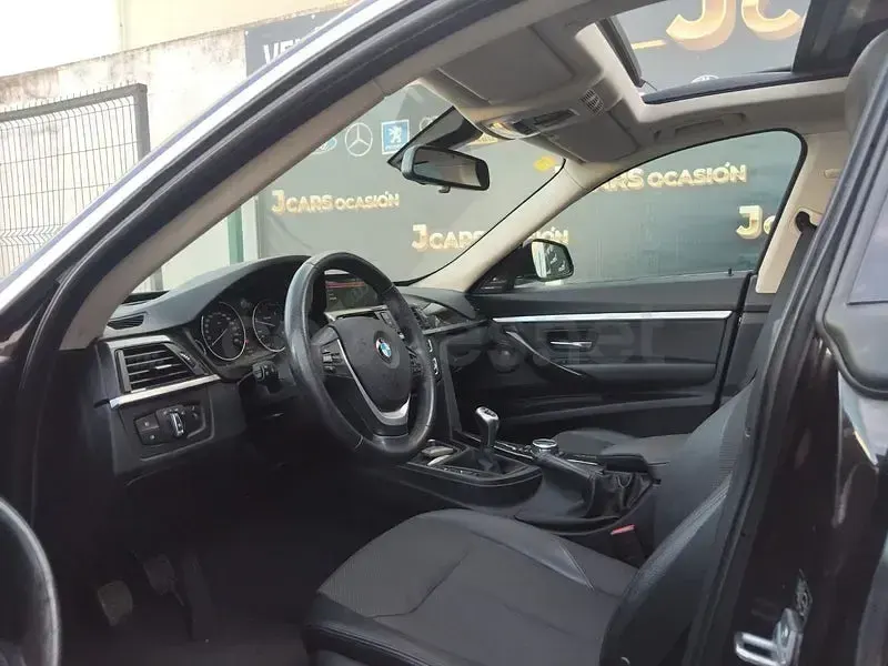 Usado BMW 320 Comfort Edition 184 CV (135 kW) 2013 Marrón Berlina
