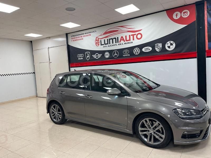 Gris / plata Usado 2014 VW Golf VII Sportline Berlina | 12.900 € (Precio justo) - Imagen 1/4