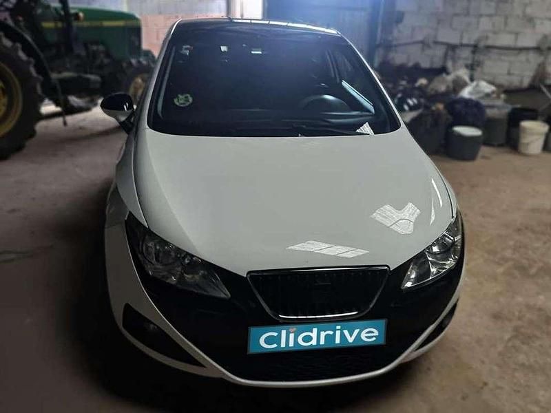 Usado Seat Ibiza SC Sport 105 CV (77 kW) 2010 Blanco Utilitario