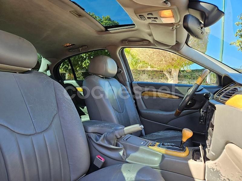 Usado Jaguar S-Type S 281 CV (206 kW) 2000 Verde Berlina