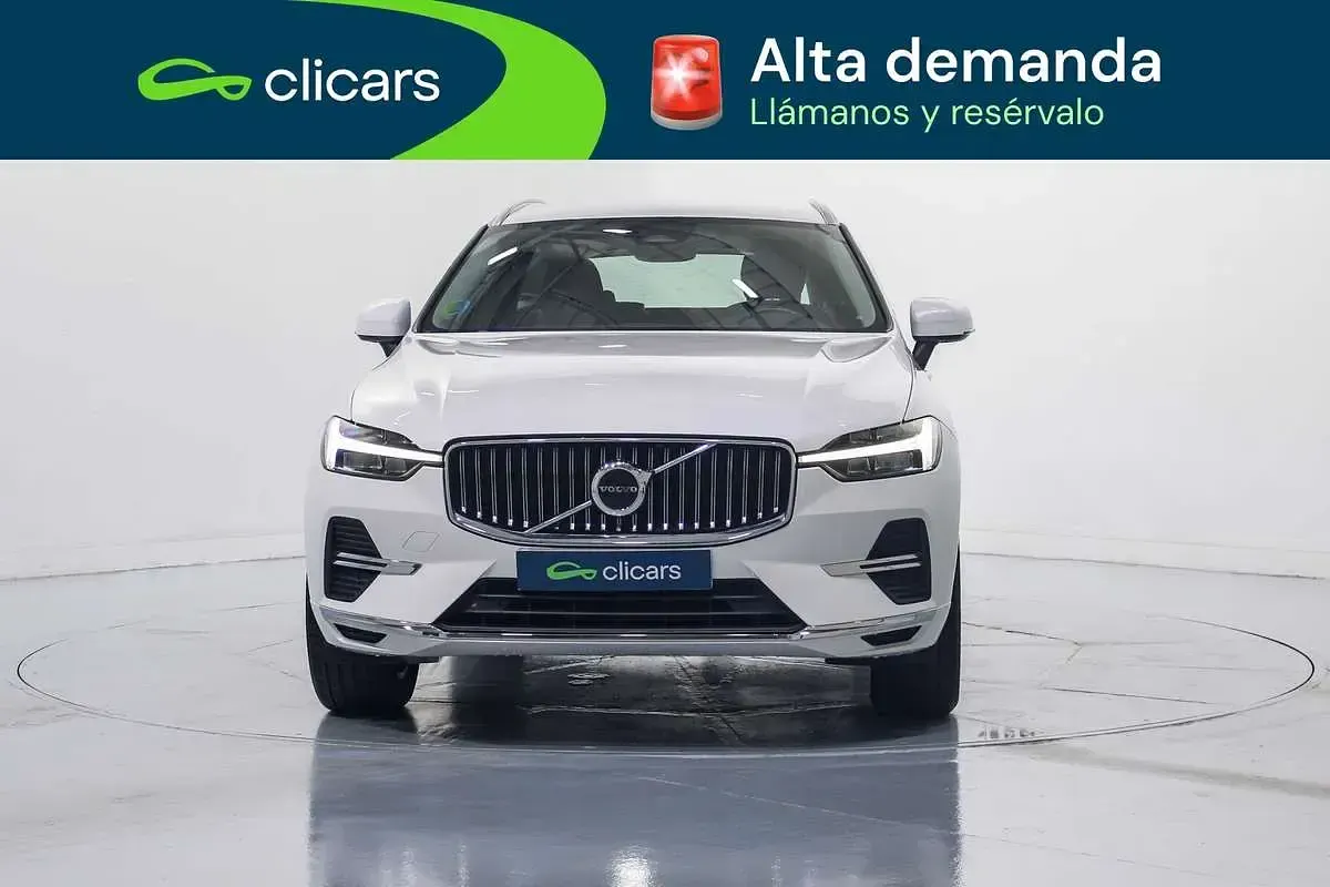 Usado Volvo XC60 Plus 197 CV (144 kW) 2022 Blanco SUV