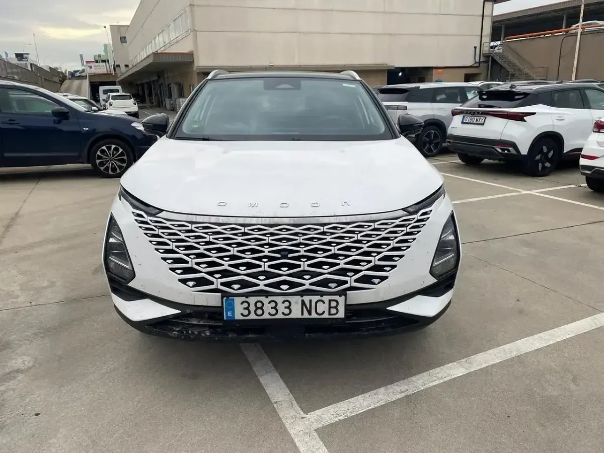Usado Omoda 5 147 CV (108 kW) 2025 Blanco SUV
