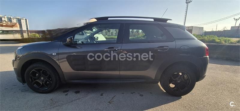 Usado Citroën C4 Feel 82 CV (60 kW) 2017 Gris / plata Berlina