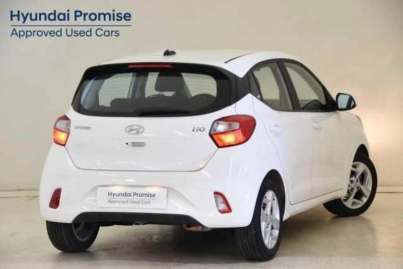 Usado Hyundai i10 63 CV (46 kW) 2025 Blanco Utilitario