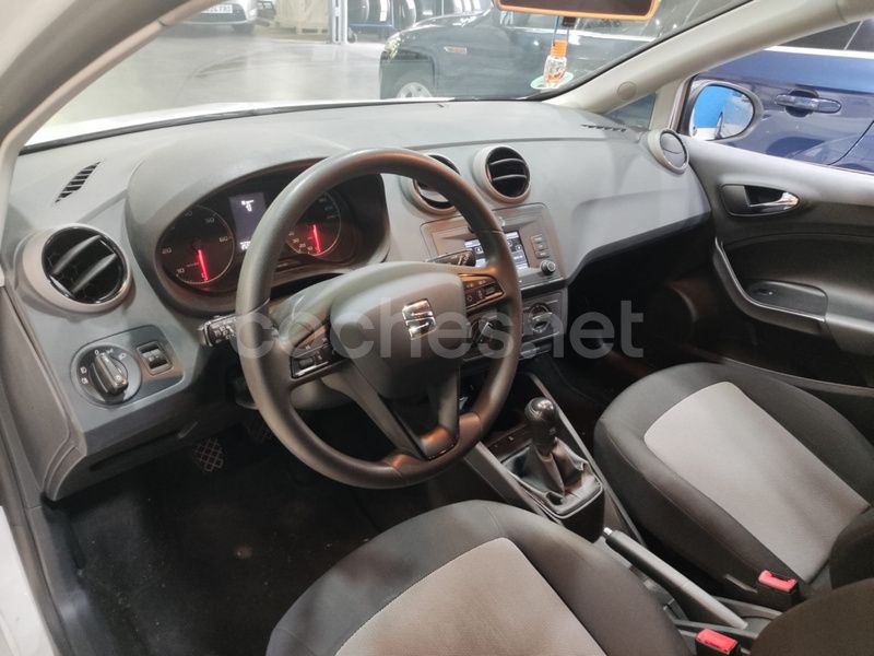 Usado Seat Ibiza Style 90 CV (66 kW) 2016 Blanco Berlina