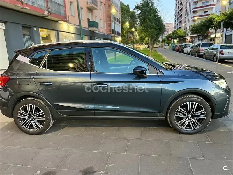 Usado Seat Arona FR 110 CV (80 kW) 2024 Negro SUV