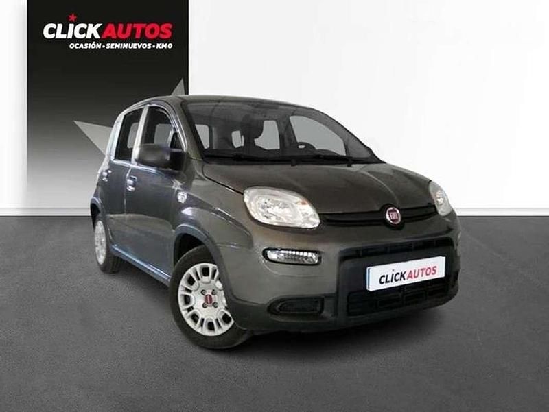 Usado Fiat Panda 71 CV (52 kW) 2024 Gris Utilitario