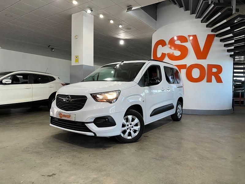 Usado Opel Combo Business Edition 100 CV (73 kW) 2023 Blanco Monovolumen