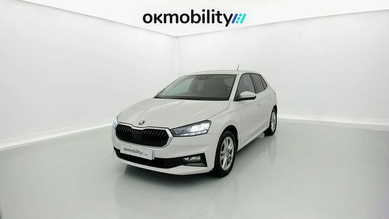 Blanco candy Usado 2024 Skoda Fabia Selection | 13.400 € (Buen precio) - Imagen 1/4