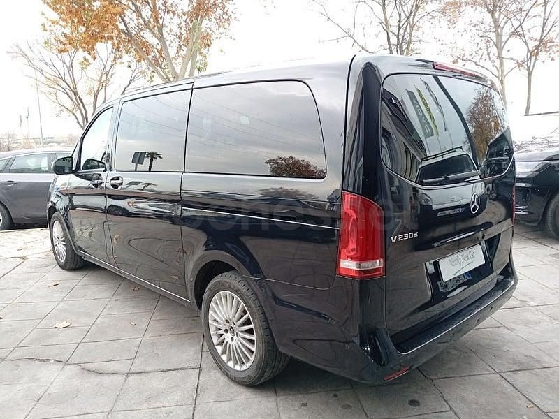Usado Mercedes V250 Avantgarde 190 CV (139 kW) 2021 Negro Monovolumen