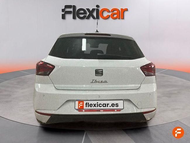 Usado Seat Ibiza Style 115 HP (84 kW) 2024 Branco Citadino