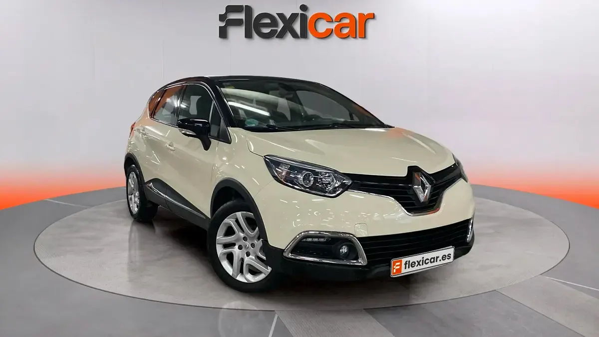 Usado Renault Captur Intens 120 CV (88 kW) 2015 SUV