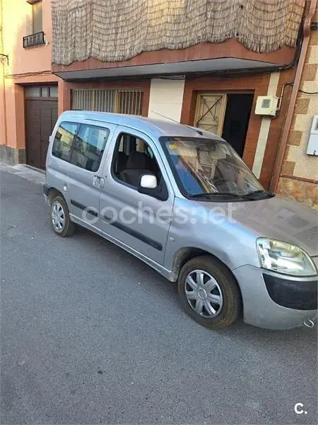 Usado Citroën Berlingo 75 CV (55 kW) 2009 Gris / plata Monovolumen
