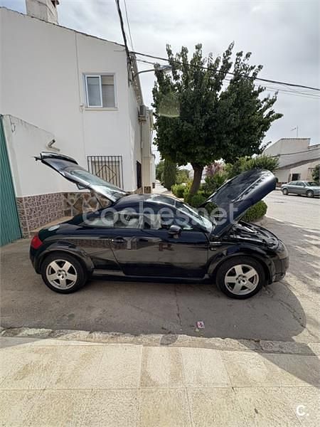 Usado Audi TT 180 CV (132 kW) 1998 Negro Coupe