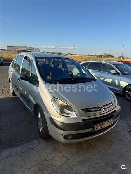 Usado Citroën Xsara Picasso 92 CV (67 kW) 2006 Gris / plata Monovolumen