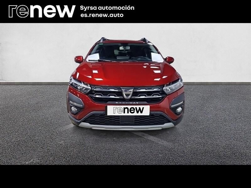 Usado Dacia Sandero Comfort 91 CV (66 kW) 2022 Rojo Berlina