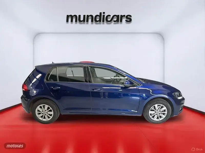 Usado VW Golf VII Advance 115 CV (84 kW) 2019 Azul Berlina