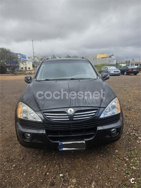 Negro Usado 2006 Ssangyong (KGM) Kyron Limited SUV | 4000 € (Precio justo) - Imagen 1/4