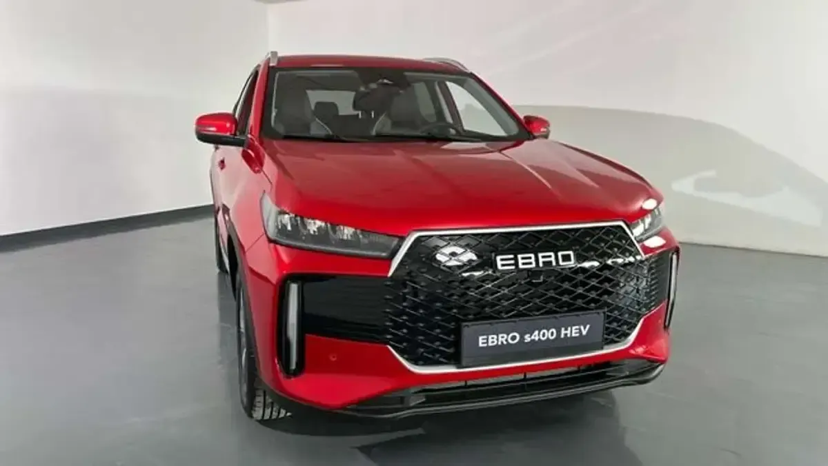 Usado Ebro s400 211 CV (155 kW) 2026 Rojo SUV