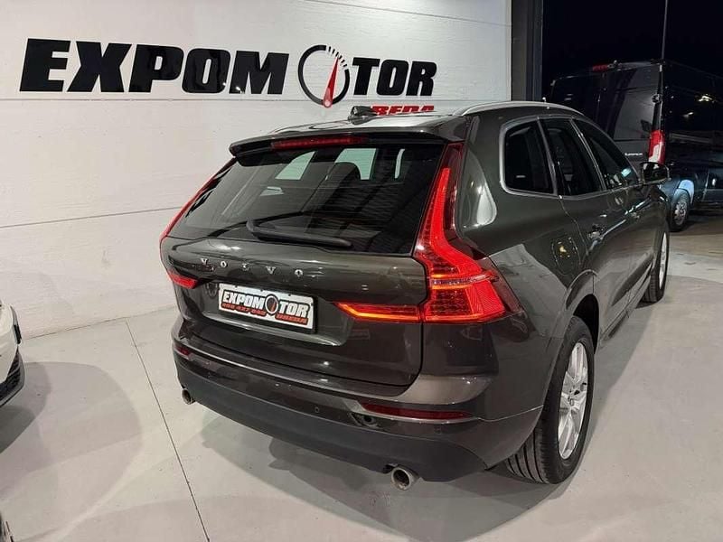 Usado Volvo XC60 Momentum 190 CV (139 kW) 2019 Gris SUV
