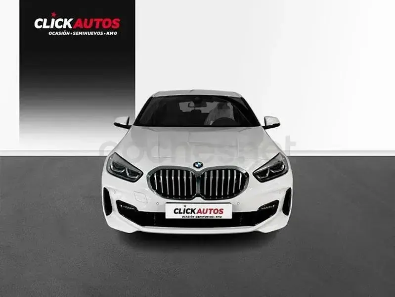 Usado BMW 118 Shadowline 150 CV (110 kW) 2023 Blanco Berlina