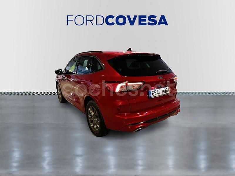 Usado Ford Kuga ST-Line X 225 CV (165 kW) 2022 Rojo SUV