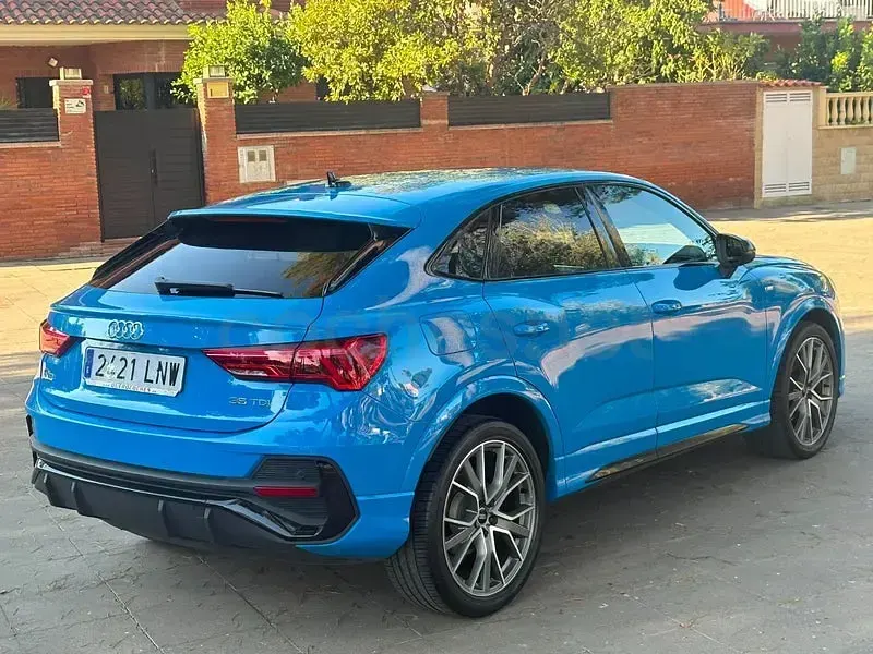 Usado Audi Q3 Sportback Premium 150 CV (110 kW) 2021 Azul SUV