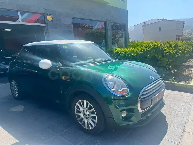 Usado Mini Cooper D 116 CV (85 kW) 2015 Verde Utilitario
