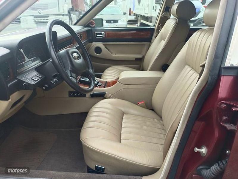 Usado Jaguar XJ 234 CV (172 kW) 1991 Granate Berlina