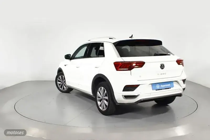 Usado VW T-Roc Advance 110 CV (80 kW) 2022 Blanco SUV