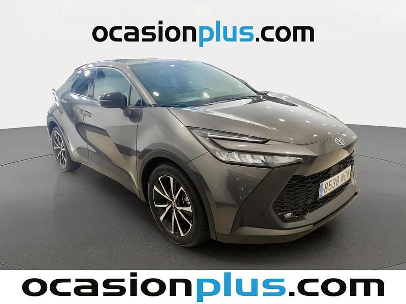 Usado Toyota C-HR Advance 140 CV (102 kW) 2025 Gris SUV