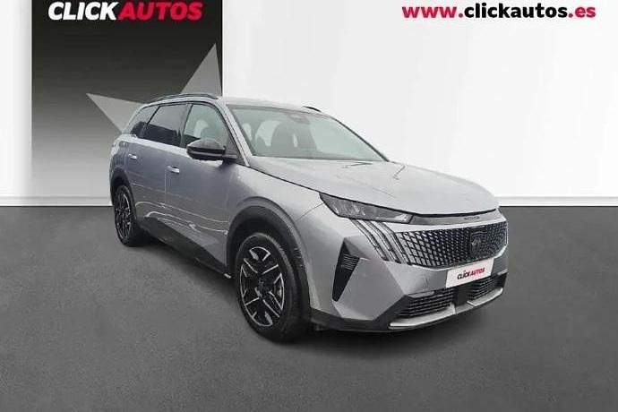 Używany Peugeot 5008 Allure 145 KM (106 kW) 2025 Niebieski SUV