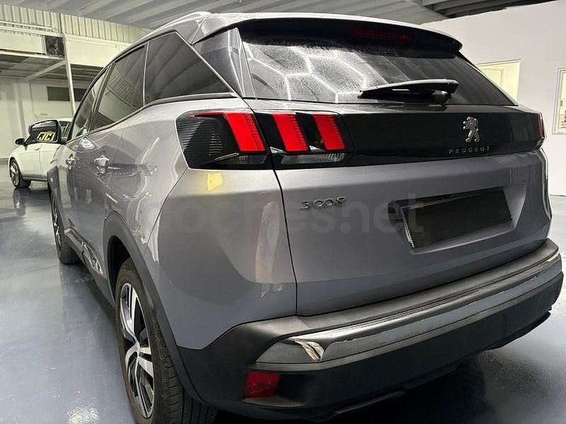 Usado Peugeot 3008 Allure 130 CV (95 kW) 2021 SUV