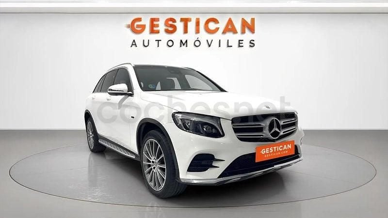Usado Mercedes GLC350 AMG line 320 CV (235 kW) 2018 Blanco SUV