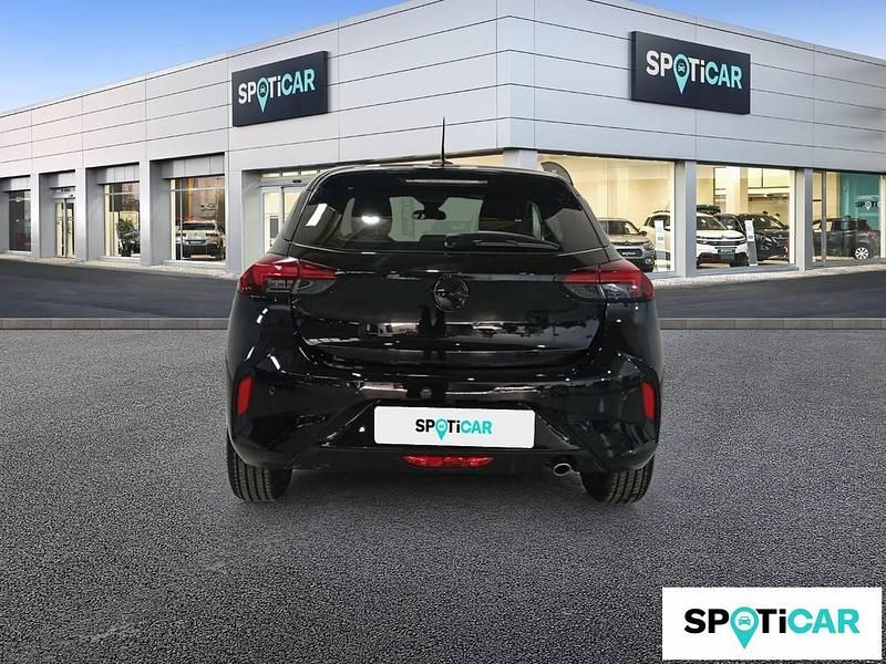 Usado Opel Corsa 100 CV (73 kW) 2025 Negro Utilitario