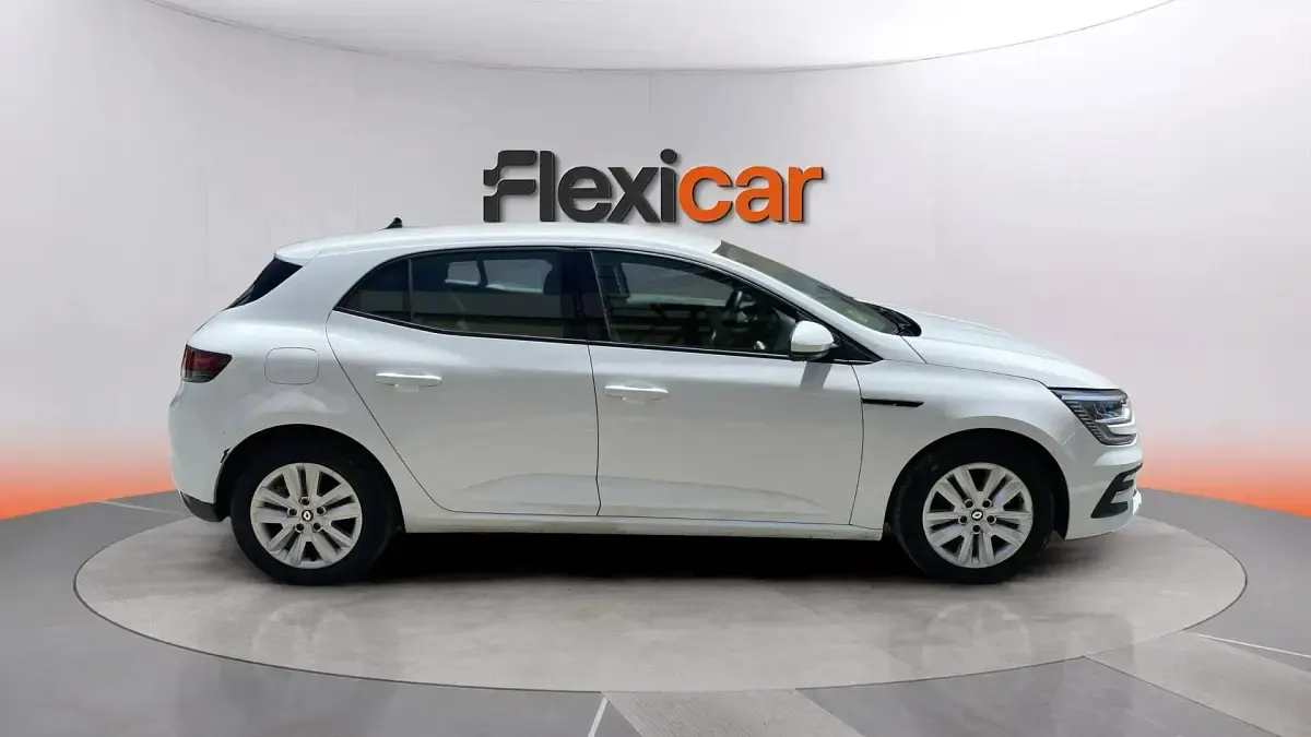 Usado Renault Mégane II Business 116 CV (85 kW) 2022 Blanco Berlina