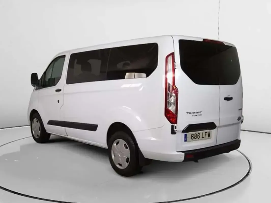 Usado Ford Transit Custom Trend 131 CV (96 kW) 2020 Blanco Van