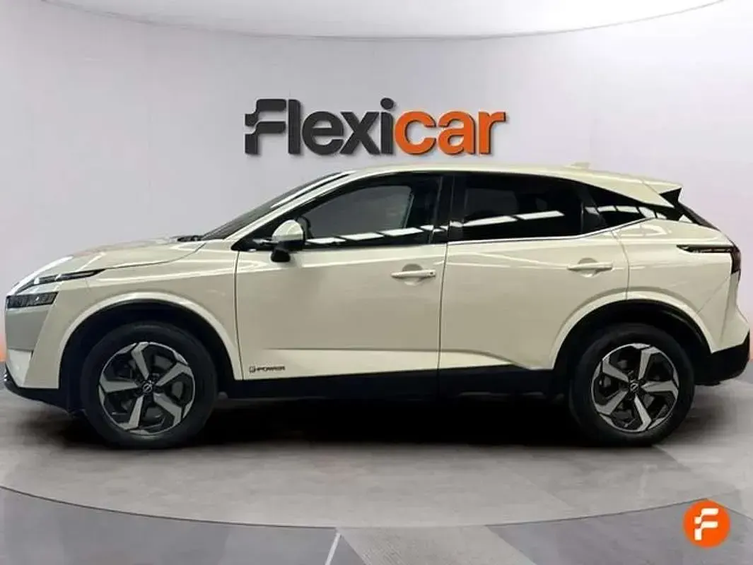 Usado Nissan Qashqai N-Connecta 190 CV (139 kW) 2023 Blanco SUV