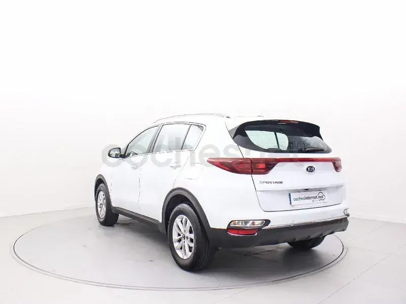 Usado Kia Sportage 132 CV (97 kW) 2019 Blanco SUV