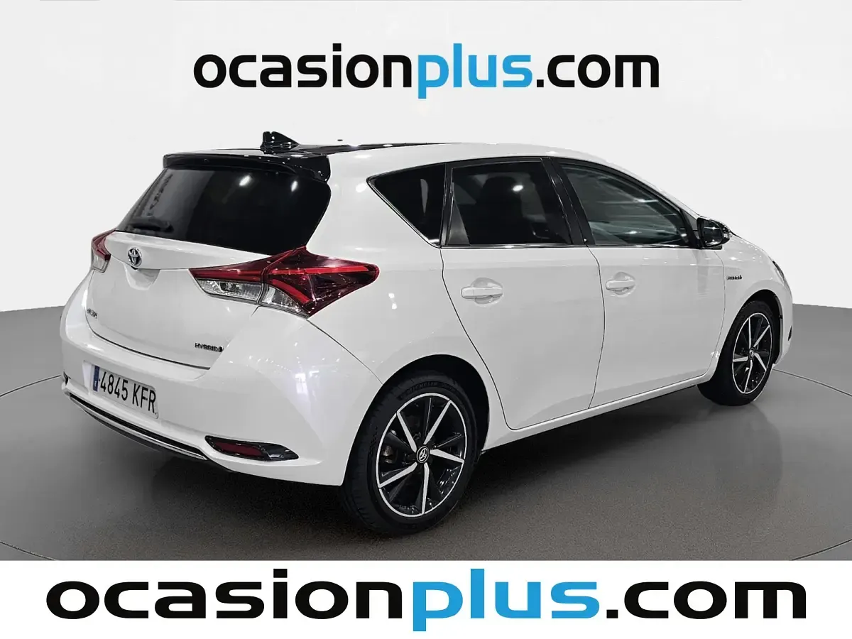 Usado Toyota Auris 136 CV (100 kW) 2017