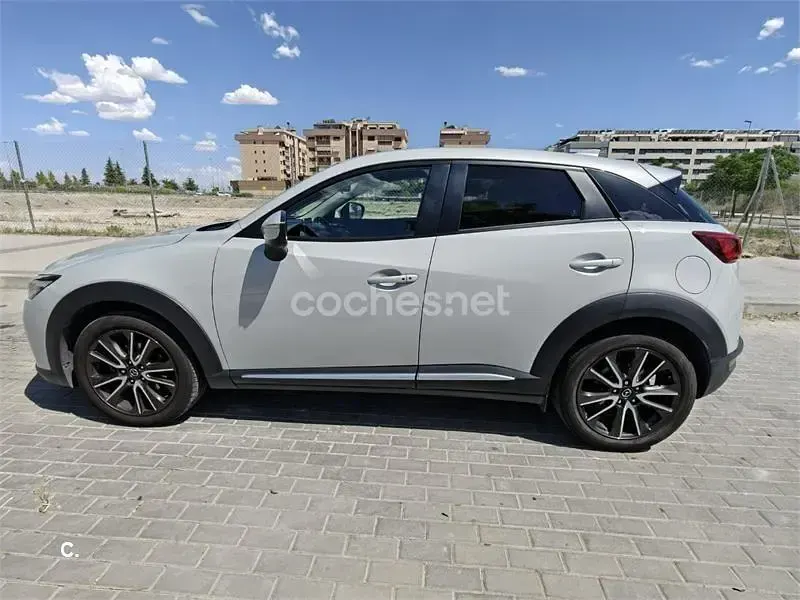 Usado Mazda CX-3 Luxury 120 CV (88 kW) 2015 Blanco SUV
