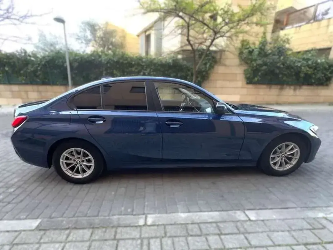 Usado BMW 320 190 CV (139 kW) 2021 Azul Berlina