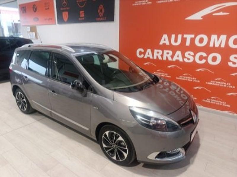 Usado Renault Grand Scénic III Bose Edition 130 CV (95 kW) 2014 Beige Monovolumen
