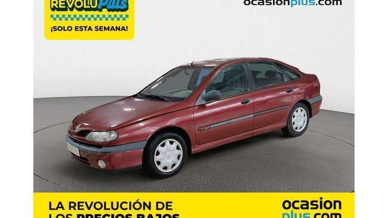 Rojo Usado 1998 Renault Laguna Berlina | 800 € - Imagen 1/4