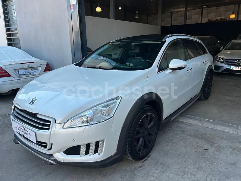 Blanco Usado 2012 Peugeot 508 RXH Familiar | 9499 € (Precio justo) - Imagen 1/4