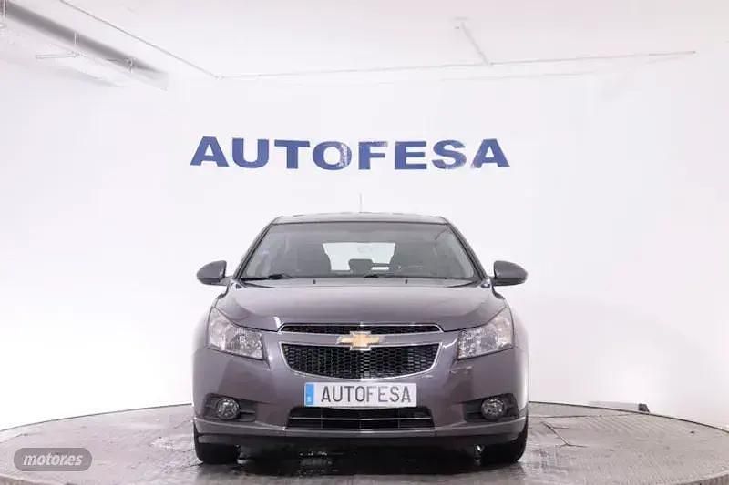 Usado Chevrolet Cruze LTZ 141 CV (103 kW) 2011 Gris