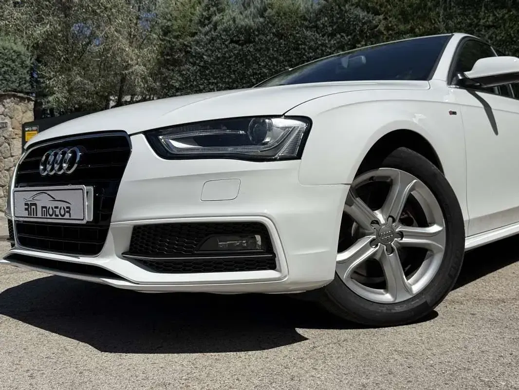 Usado Audi A4 S-Line 150 CV (110 kW) 2015 Blanco Berlina